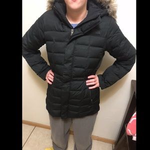 North Face “Beattys Deluxe” insulated winter coat